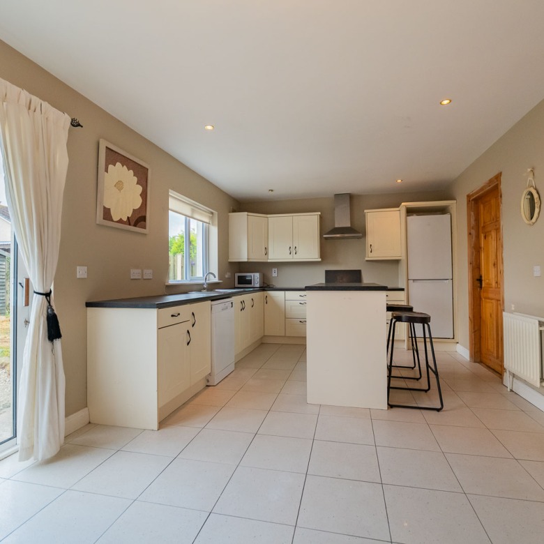 Roscrea 24 (1)